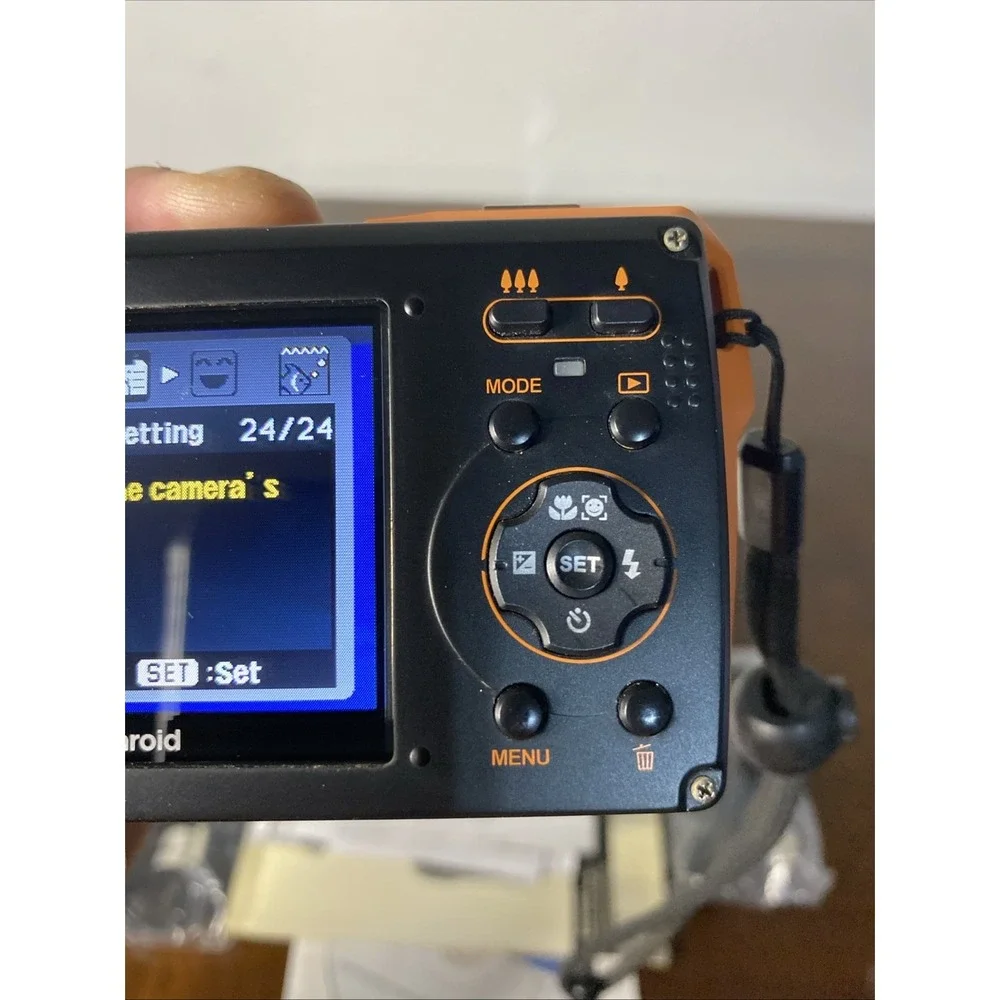 Polaroid T833 Digital Camera 8 Megapixels Waterproof